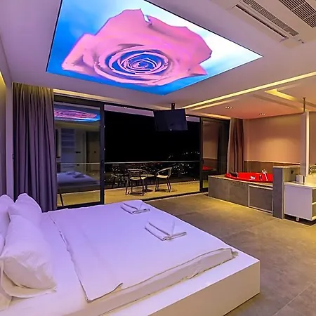 فندق Kalkan Paradise Honeymoon 4*